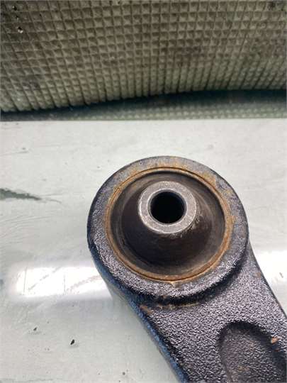 Brazo Inferior Delantero Izquierdo Peugeot 206 (1998->) foto 4