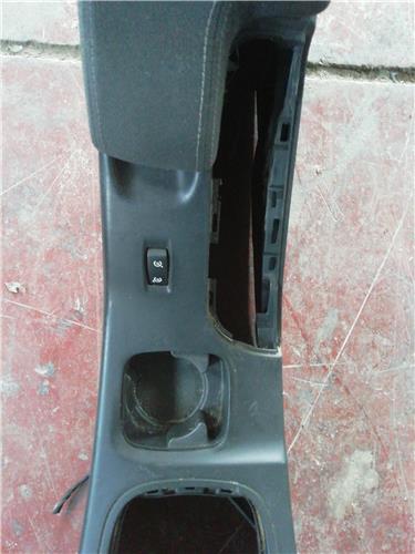 Consola Renault MEGANE III BERLINA 5 P foto 3