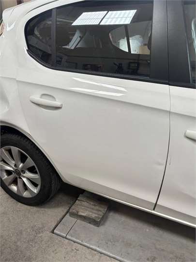 Puerta Trasera Derecha Opel Corsa E (2014->) foto 2