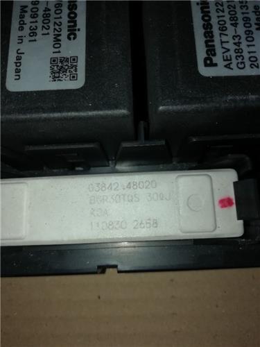 Caja Fusibles/Rele Toyota Prius (ZVW30)(2009->) foto 5