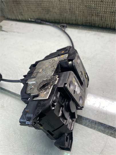 Cerradura Puerta Trasera Derecha Renault Megane III Berlina 5P (2008->) foto 2