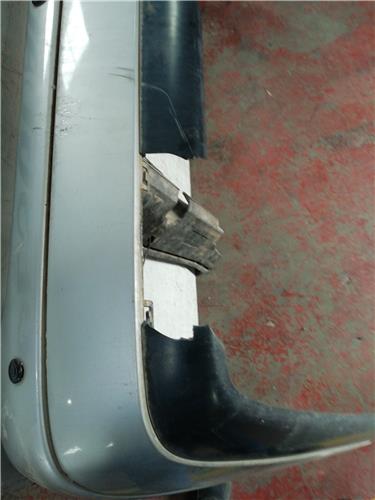 Paragolpes Trasero Mercedes-Benz Clase E (BM 210) Familiar (09.1997->) foto 4