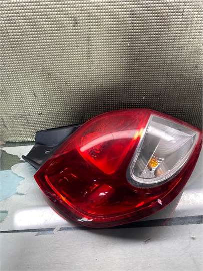 Piloto Trasero Izquierdo Renault Clio III (2005->)