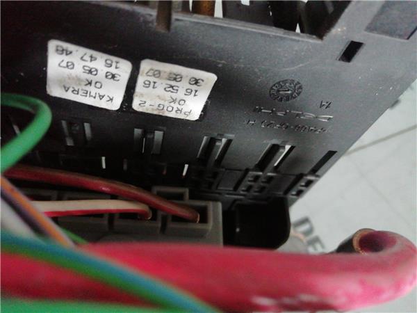 Caja Reles Ford MONDEO BER. foto 5