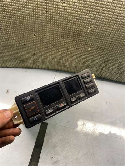 Mandos Calefaccion / Aire Acondicionado Audi A6 Berlina (C4)(1994->)