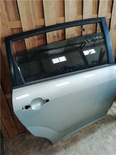 Puerta Trasera Derecha Toyota Corolla Verso (R1)(2004->)