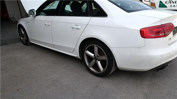 puerta trasera izquierda audi a4 berlina 8k2