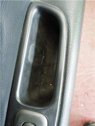 MANDO ELEVALUNAS TRASERO DERECHO Volvo S70 Berlina (1996->) foto 3
