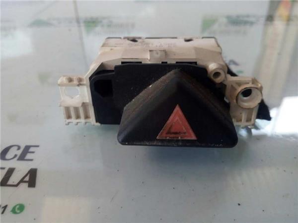 Interruptor Luces Emergencia Ford FOCUS TURNIER foto 2