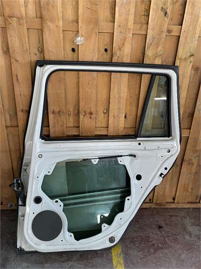 Puerta Trasera Derecha Skoda Octavia Combi (1Z5)(2008->) foto 2
