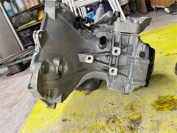 Caja Cambios Manual Opel Corsa E (2014->) foto 3