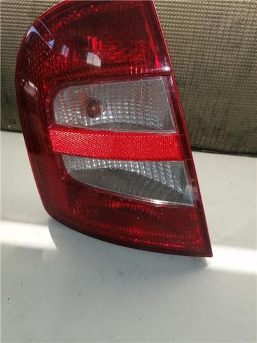 piloto trasero derecho skoda fabia 6y26y3 012