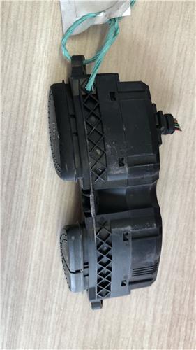 Interruptor Aire Acondicionado Ford Focus Berlina (CAK)(1998->) foto 4
