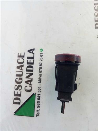 Interruptor Luces Emergencia Peugeot Partner (S2)(2002->) foto 4