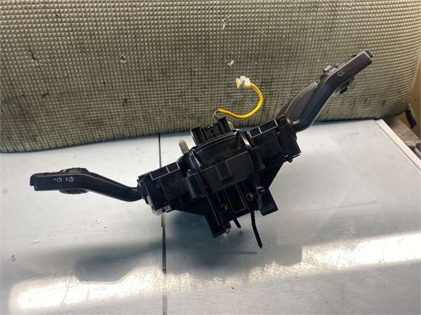 Mando Multifuncion Ford Focus Berlina (CB4)(2008->) foto 4