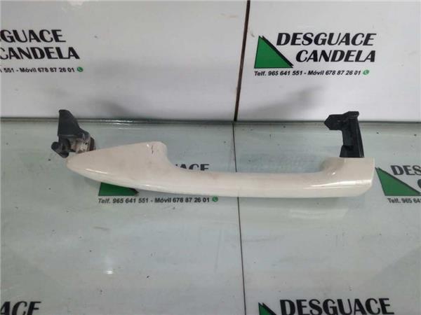 Maneta Exterior Delantera Izquierda Toyota VERSO