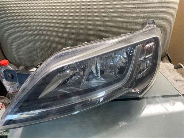 Faro Delantero Izquierdo Peugeot Boxer Camion Doble Cabina (2014->)