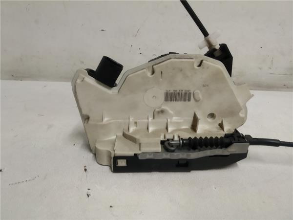 cierre electromagnetico trasero derecho volks