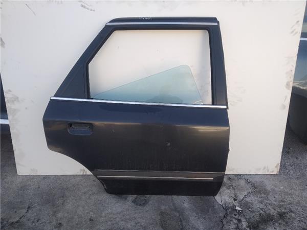puerta trasera derecha ford scorpio 1985  20