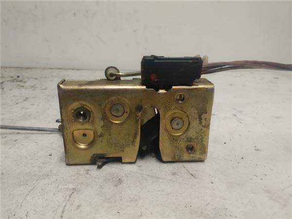 cerradura puerta trasera derecha ford scorpio