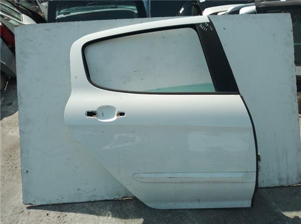 puerta trasera derecha peugeot 308 2007 16 p