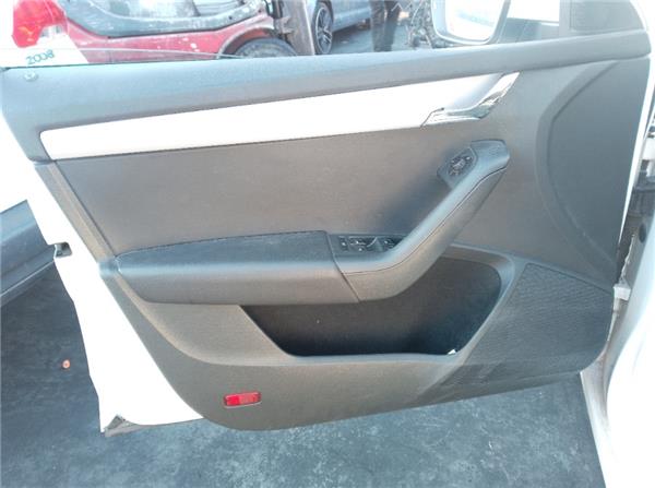 guarnecido puerta delantera izquierda skoda octavia berlina (5e3)(01.2013 >) 2.0 ambition [2,0 ltr.   110 kw tdi]
