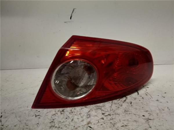 piloto trasero derecho chevrolet lacetti 2005