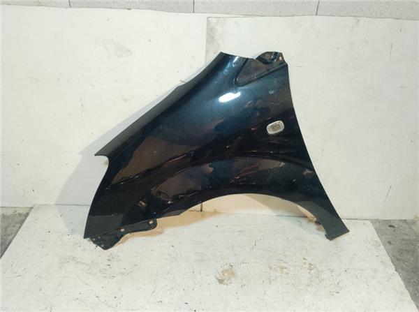 aleta delantera izquierda toyota corolla verso (r1)(2004 >) 2.2 d 4d