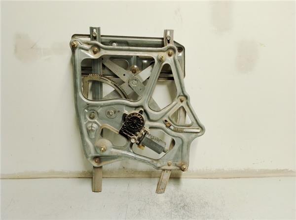 elevalunas electrico trasero derecho opel ast