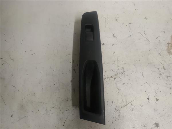 mando elevalunas trasero izquierdo toyota yar