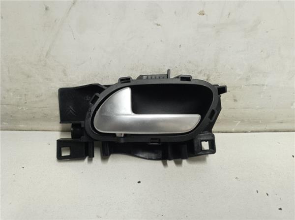 manilla interior puerta delantera izquierda p