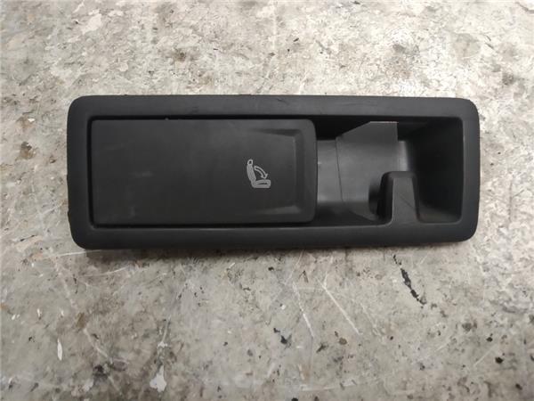 cierre respaldo asiento 3a fila izquierda sea