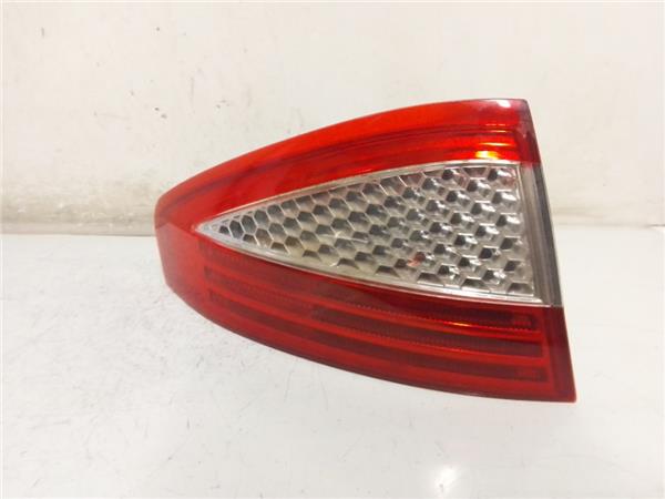 piloto trasero izquierdo ford mondeo iv 18 td