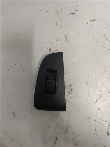 mando elevalunas delantero derecho toyota ave