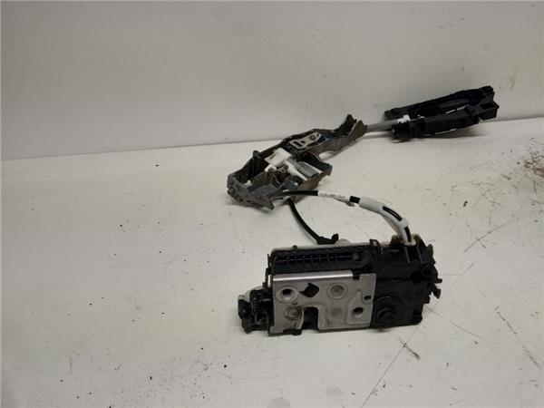 cerradura puerta delantera derecha peugeot 20