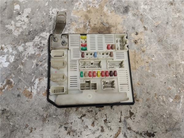 caja reles renault kangoo ii (f/kw0)(2008 >) 1.5 authentique [1,5 ltr.   50 kw dci diesel]