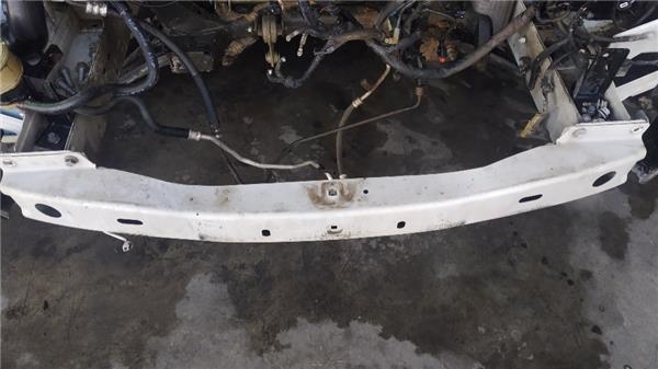 traviesa paragolpes delantero renault master