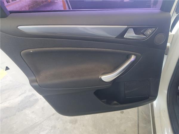guarnecido puerta trasera izquierda ford mond