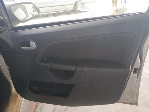 guarnecido puerta delantera derecha ford fies