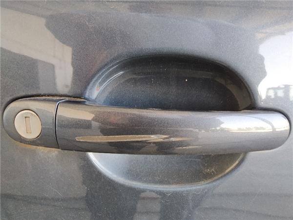 maneta exterior delantera derecha skoda octav