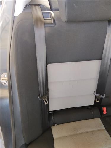 cinturon seguridad trasero derecho skoda octa