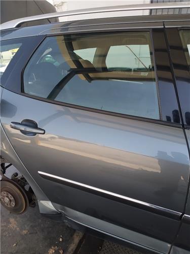 puerta trasera derecha peugeot 407 2004  20 s