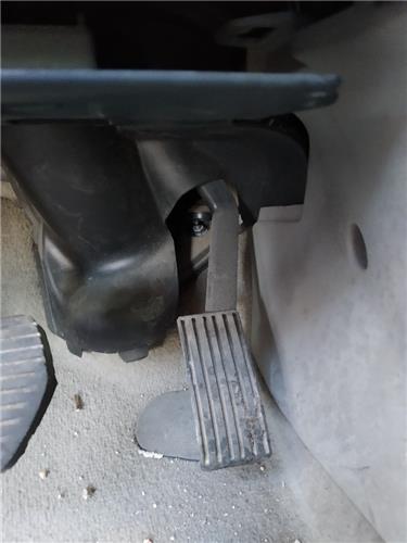 pedal acelerador citroen c5 berlina 2008 27