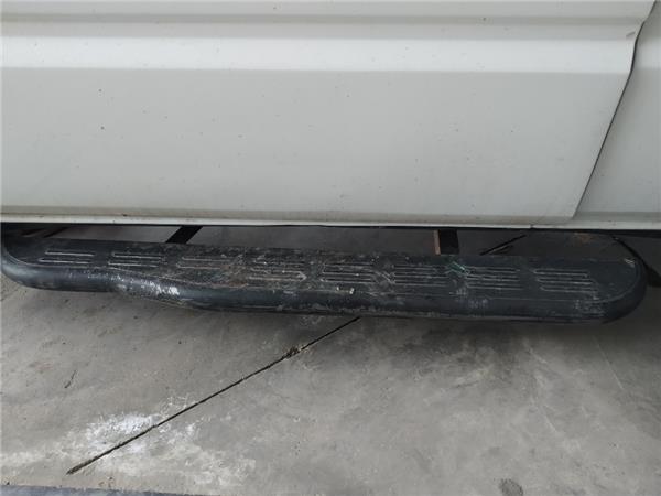 estribo nissan terrano ii (r20)(02.1993 >) 2.7 ve (3 ptas.) [2,7 ltr.   92 kw turbodiesel]