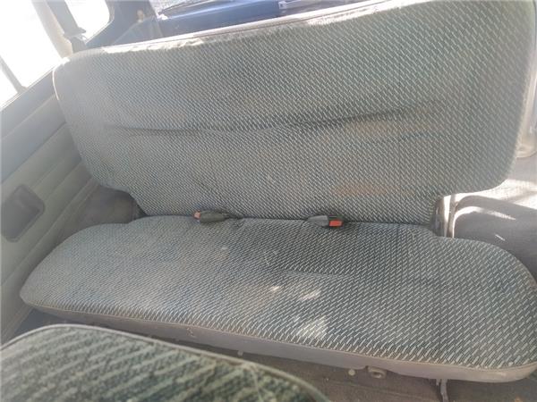 asientos traseros toyota land cruiser j10 199