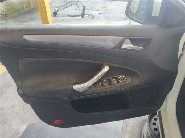 guarnecido puerta delantera izquierda ford mo
