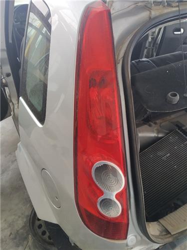 piloto trasero izquierdo ford fiesta cbk 2002