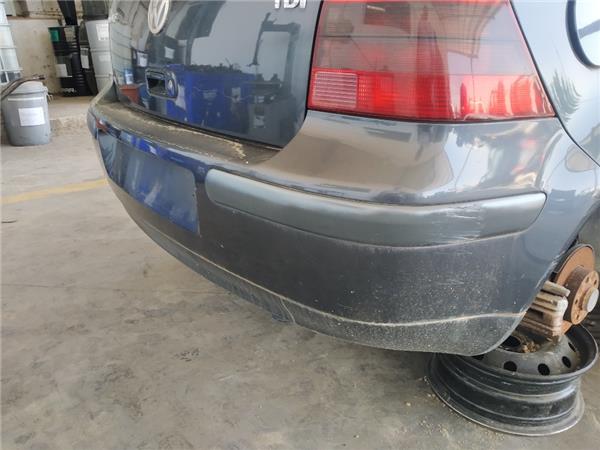 paragolpes trasero volkswagen golf iv berlina
