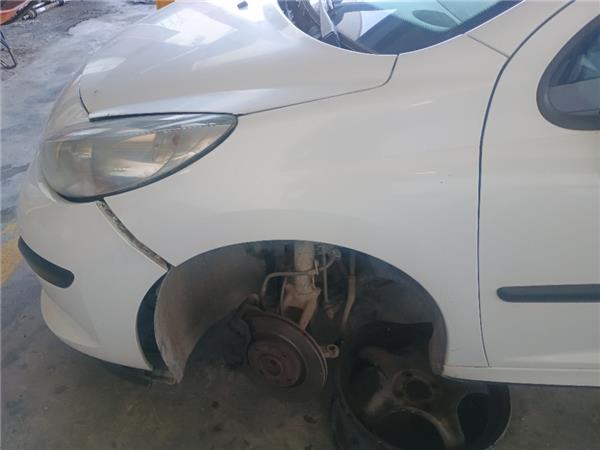 aleta delantera izquierda peugeot 207 (2006 >) 1.4 xad [1,4 ltr.   50 kw hdi]