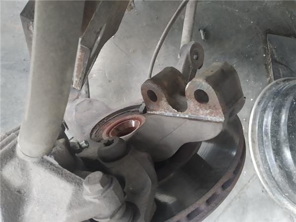 mangueta delantera izquierda peugeot 307 berl